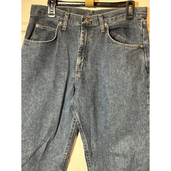 Wrangler Jeans Men's 33X30 Relaxed Fit Straight Leg Medium Wash Denim Pants - Picture 4 of 10